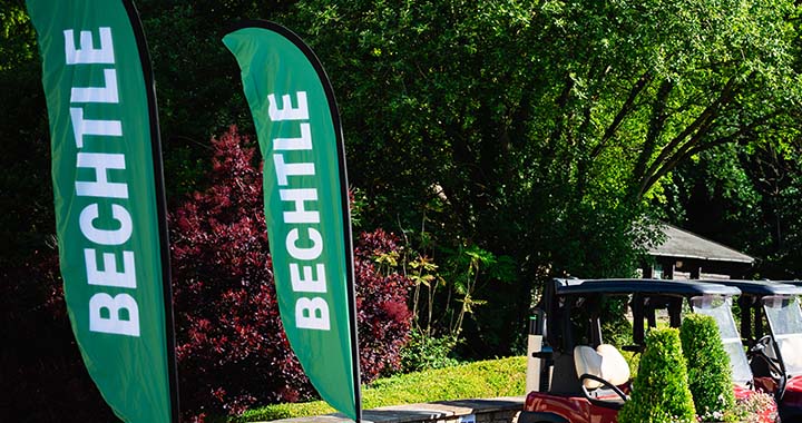 Bechtle Flags on the golf court